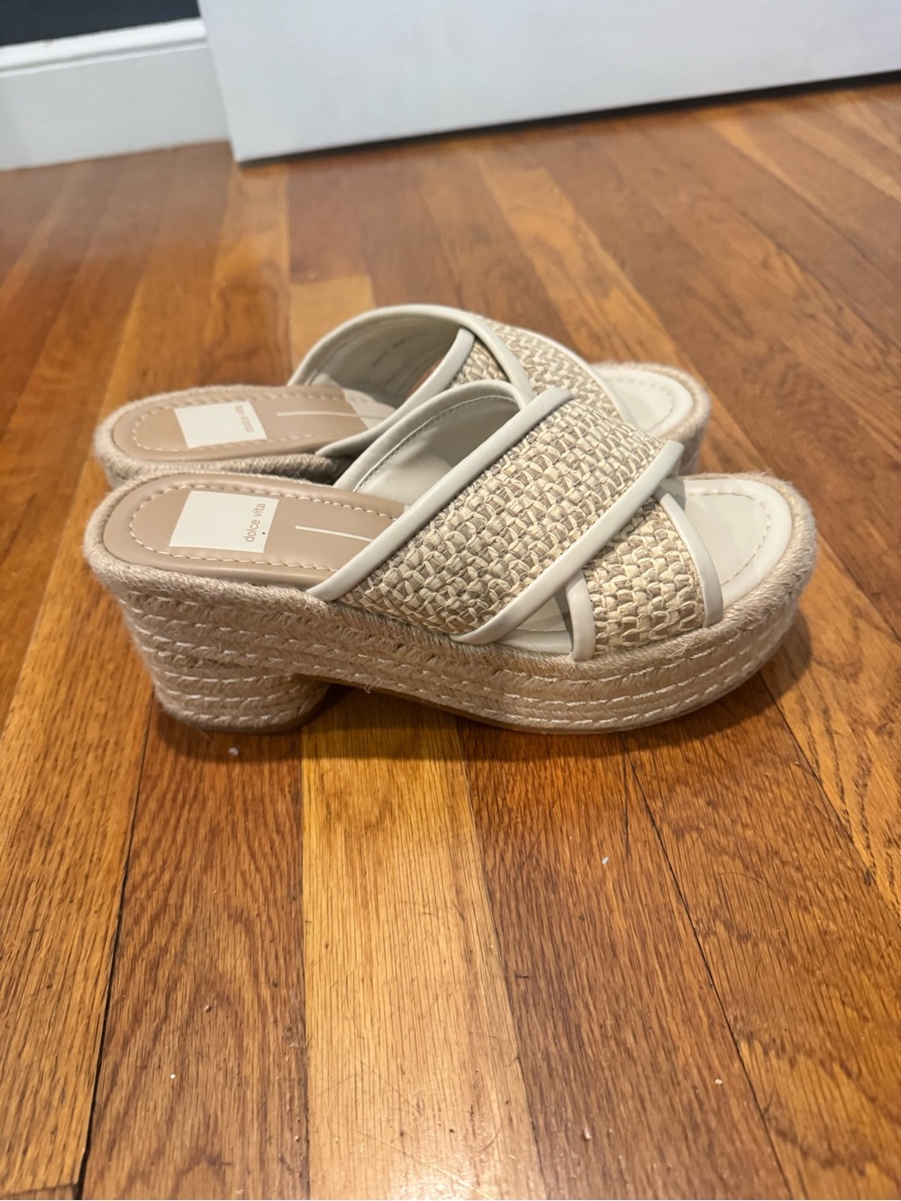 Dolce Vita Raffia Woven Platform Slide Sandals in Natural